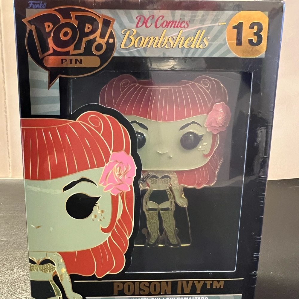Funko Pop Poisin Ivy Enamel Pin #13 DC Comics Bombshells